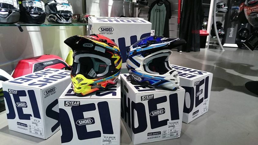 Kolejne nowe grafiki Shoei VFX-W na stanie magazynowym! 9