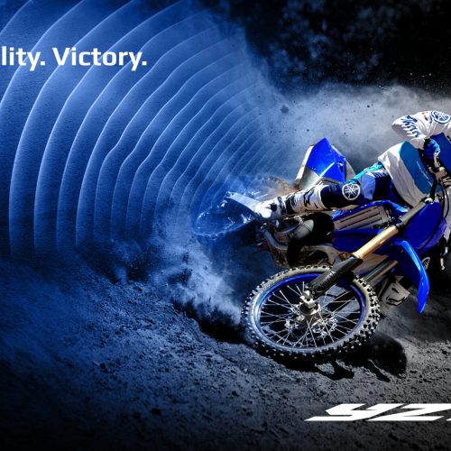 2021-Yamaha-YZ125LC-EU-Icon_Blue-Keyvisual-001-04