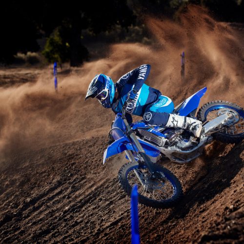 2021-Yamaha-YZ250F-EU-Icon_Blue-Action-002-039