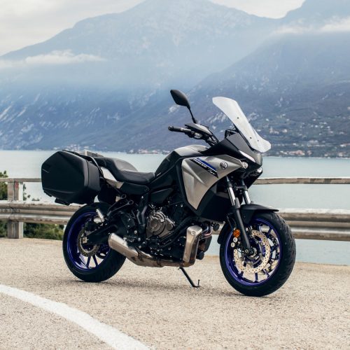 2023-Yamaha-MT07TRGT-EU-Icon_Performance-Static-003-03 (1)