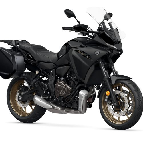 2023-Yamaha-MT07TRGT-EU-Midnight_Black-Studio-001-03