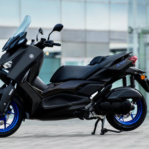 2024-Yamaha-XMAX125-EU-Icon_Black-Static-005-03