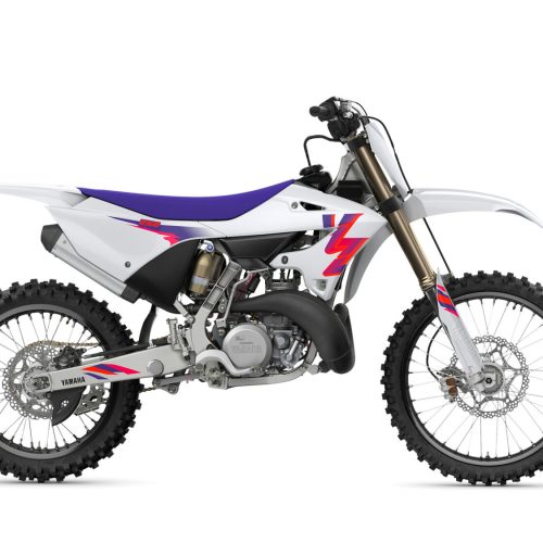 2024-Yamaha-YZ250LCSV-EU-Anniversary_White-Studio-002-03