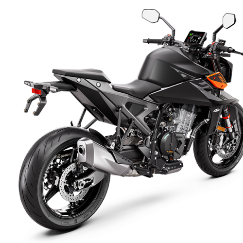 PHO_BIKE_PERS_REHI_MY24-KTM-990-Duke-BLACK-EU-GLOBAL-90-REAR-RIGHT-Studio_#SALL_#AEPI_#V1