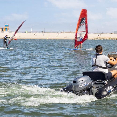 2025-Yamaha-YAM310TAF-EU-Arctic_Grey-Action-004-03