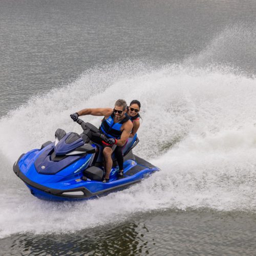 2026-Yamaha-VXLTDHO-EU-Azure_Blue-Action-001-03