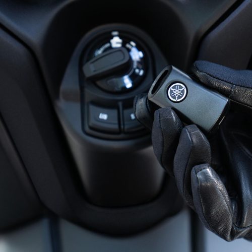 2026-Yamaha-XMAX300A-EU-NA-Detail-011-03