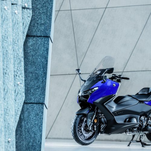 2026-Yamaha-XP500A-EU-Icon_Blue-Static-003-03