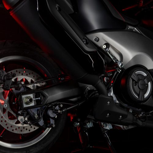 2026-Yamaha-XP500ASV-EU-NA-Detail-005-03