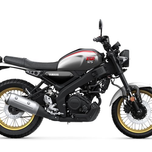 2026-Yamaha-XS125SV-EU-Legend_Silver-Studio-002-03