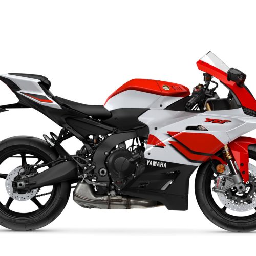 2026-Yamaha-YZF900R9-EU-Anniversary_White-Studio-002-03
