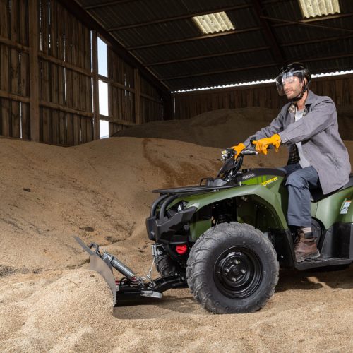 2026-Yamaha-YFM450FWB-EU-Olive_Green-Action-004-03