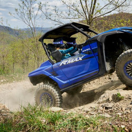 2026-Yamaha-YXE1000EWS-EU-SP-EU-Team_Yamaha_Blue-Action-002-03