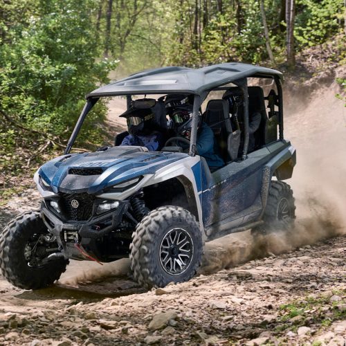 2026-Yamaha-YXF1000EW-EU-EU-Backcountry_Blue___Silver_Metallic-Action-001-03