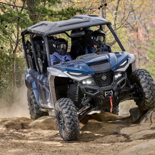 2026-Yamaha-YXF1000EW-EU-EU-Backcountry_Blue___Silver_Metallic-Action-002-03