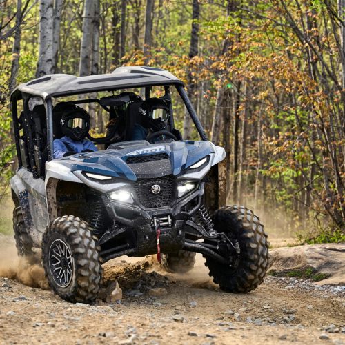 2026-Yamaha-YXF1000EW-EU-EU-Backcountry_Blue___Silver_Metallic-Action-004-03