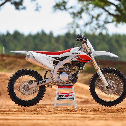 2026-Yamaha-YZ250FSV-EU-Anniversary_White-Static-001-03