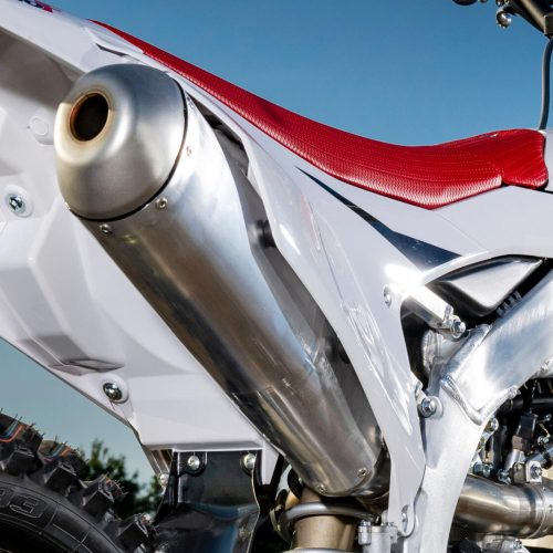 2026-Yamaha-YZ250FSV-EU-NA-Detail-007-03