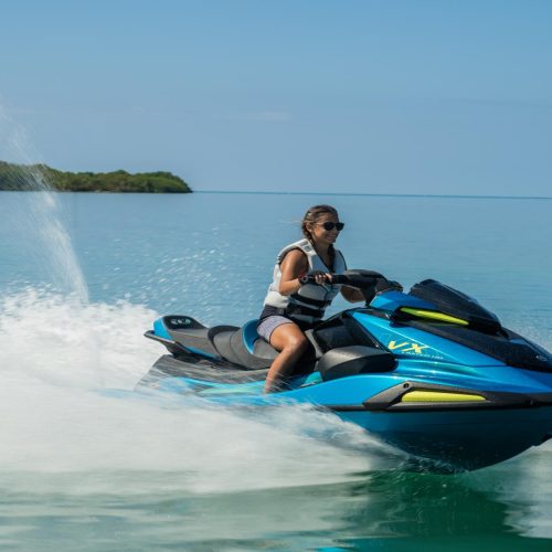 2027-Yamaha-VXLTDHO-EU-Lagoon_Blue-Action-001-03