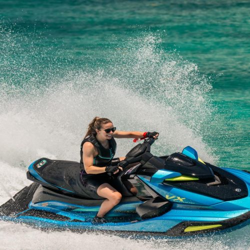 2027-Yamaha-VXLTDHO-EU-Lagoon_Blue-Action-005-03